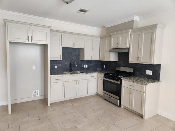 $1,650 | 10401 Bauman Road, Unit B, Houston, TX 77076