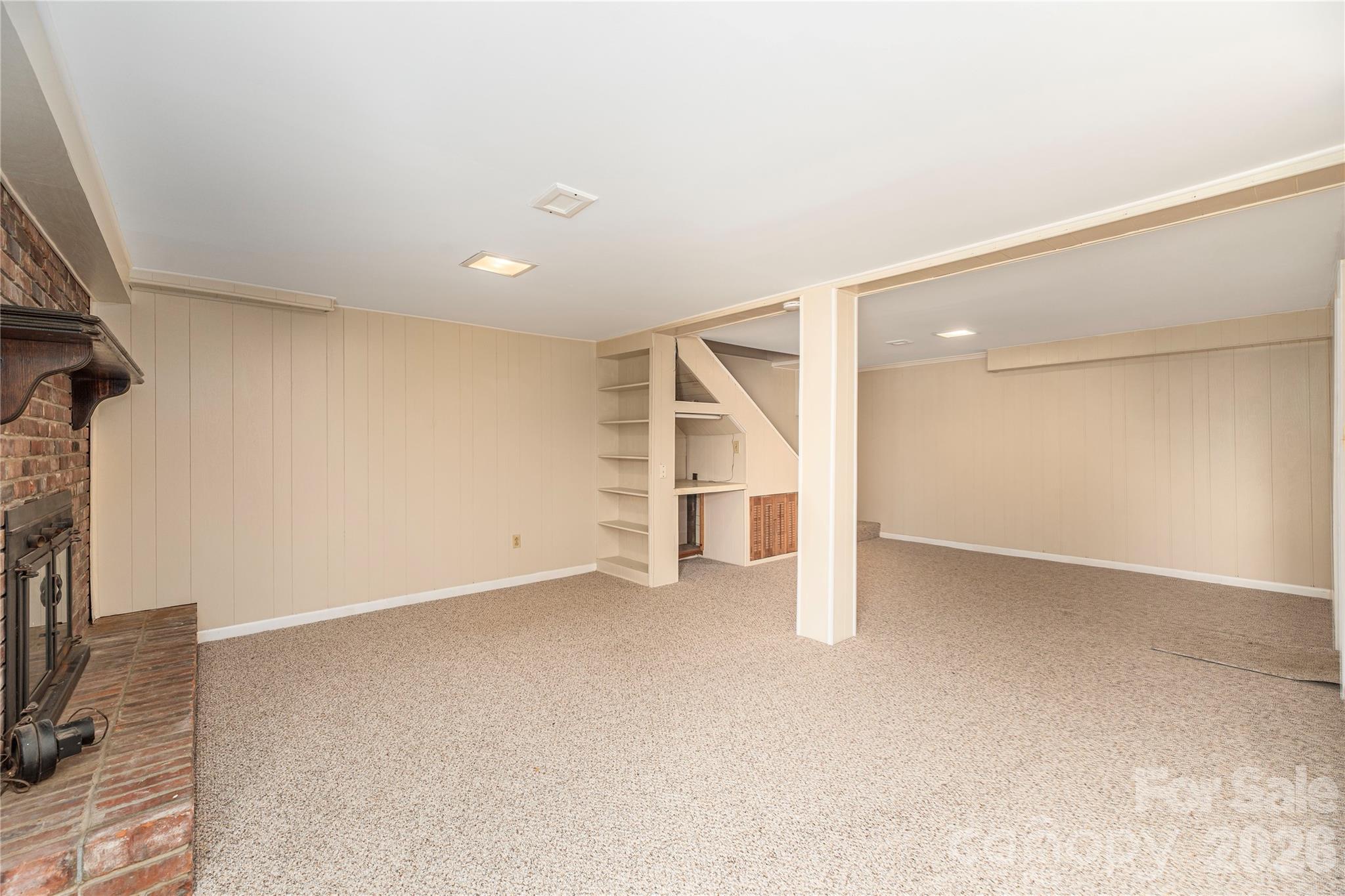 881 Mulberry Street Clyde, NC 28721 - Photo 17 of 29
