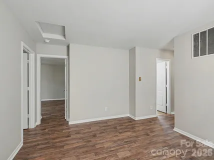 $325,000 | 5529 Idlewild Road North, Charlotte, NC 28227