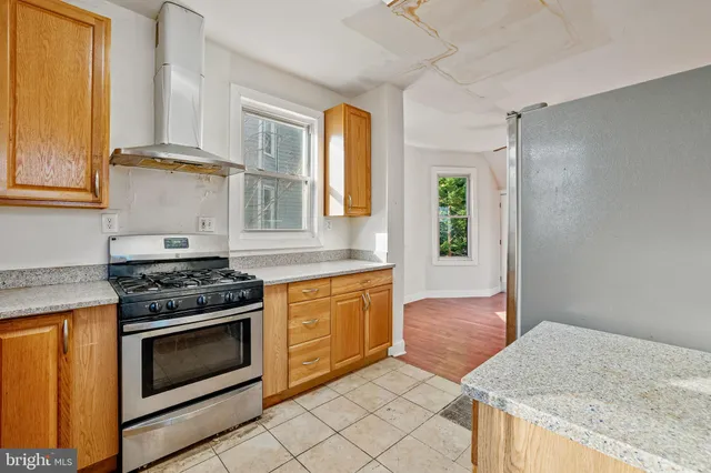 $765,000 | 1811 Lawrence Street Northeast, Washington, DC 20018