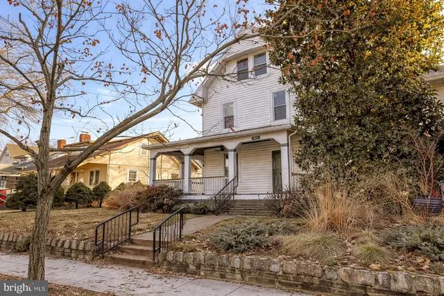 $765,000 | 1811 Lawrence Street Northeast, Washington, DC 20018