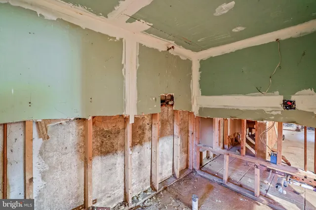 $765,000 | 1811 Lawrence Street Northeast, Washington, DC 20018