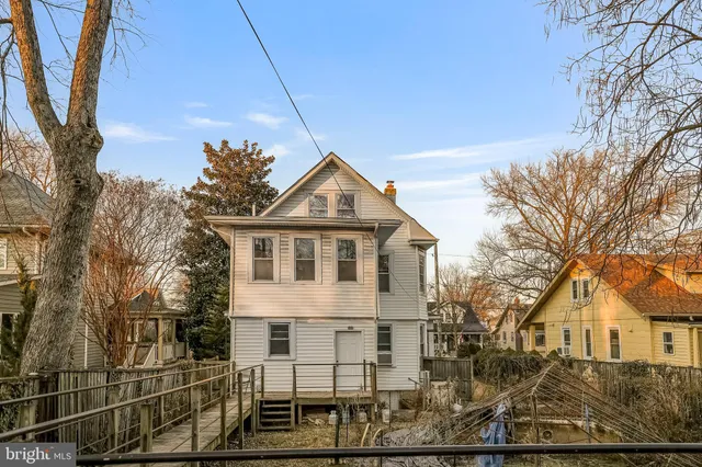 $765,000 | 1811 Lawrence Street Northeast, Washington, DC 20018