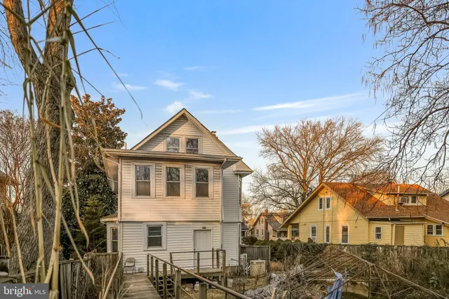 $765,000 | 1811 Lawrence Street Northeast, Washington, DC 20018