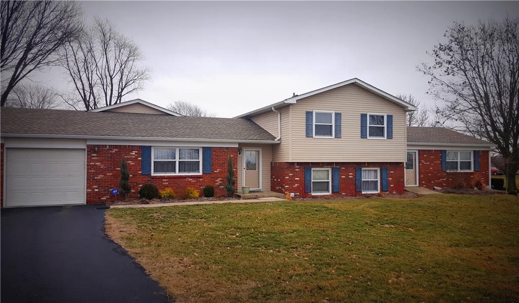 4393 Graham Road Whiteland, IN 46184 - Photo 1 of 20 Gallery Image 1