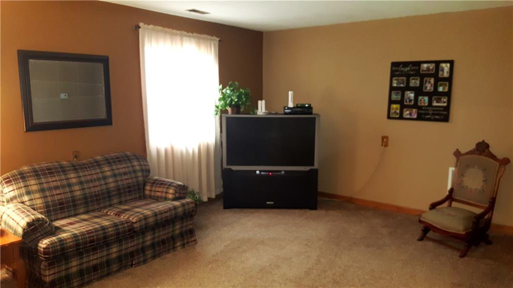 4393 Graham Road Whiteland, IN 46184 - Photo 7 of 20 Gallery Image 7