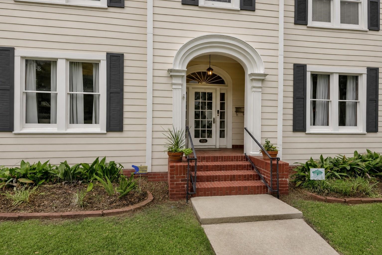 2425 Ashley Street Beaumont, TX 77702 - Photo 4 of 35