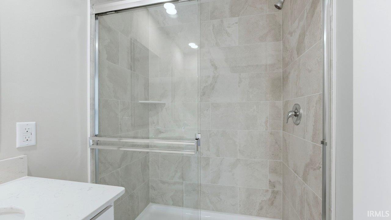 3459 Chital Cove Waterloo, IN 46793 - Photo 16 of 33