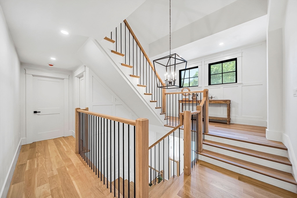 47 Rolling Lane Needham, MA 02492 - Photo 25 of 31