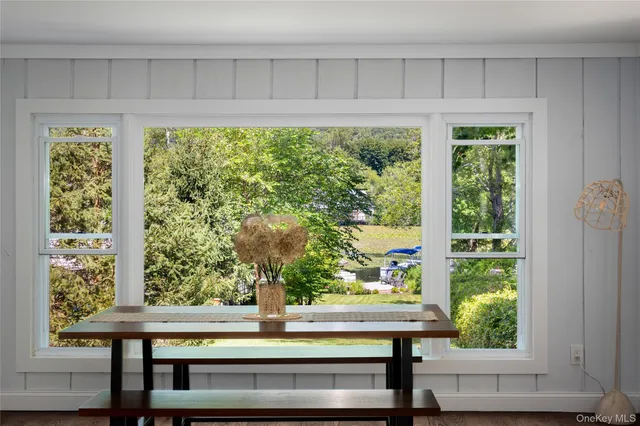 a view of a window in a room