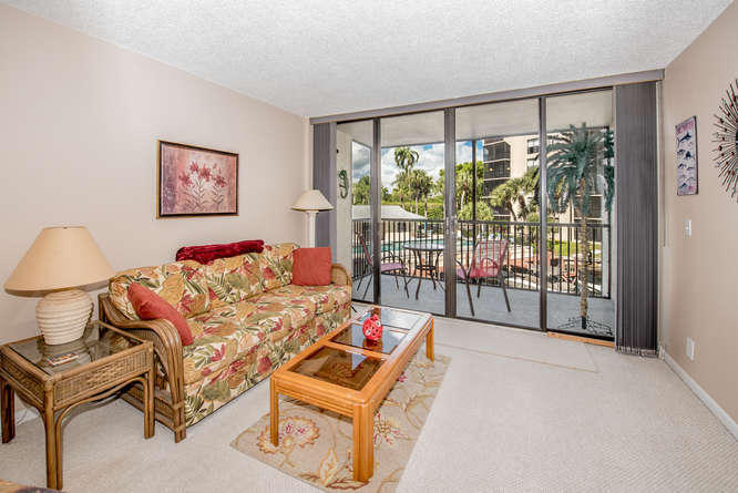 21 Royal Palm Way, Unit 204 Boca Raton, FL 33432 - Photo 3 of 25 21 Royal Palm Way Unit 204-small-015-21-