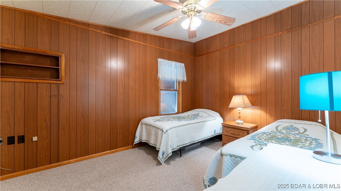 1318 Susan Road Lake Ozark, MO 65049 - Photo 16 of 29 Upper Level Bedroom