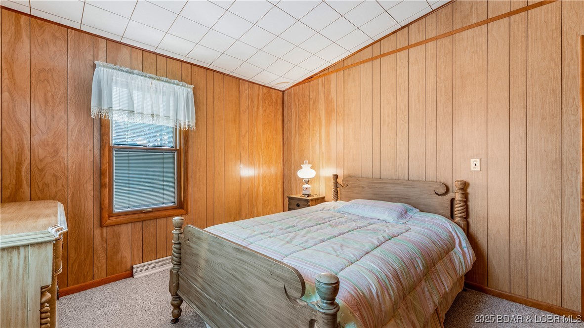 1318 Susan Road Lake Ozark, MO 65049 - Photo 17 of 29 Upper Level Bedroom