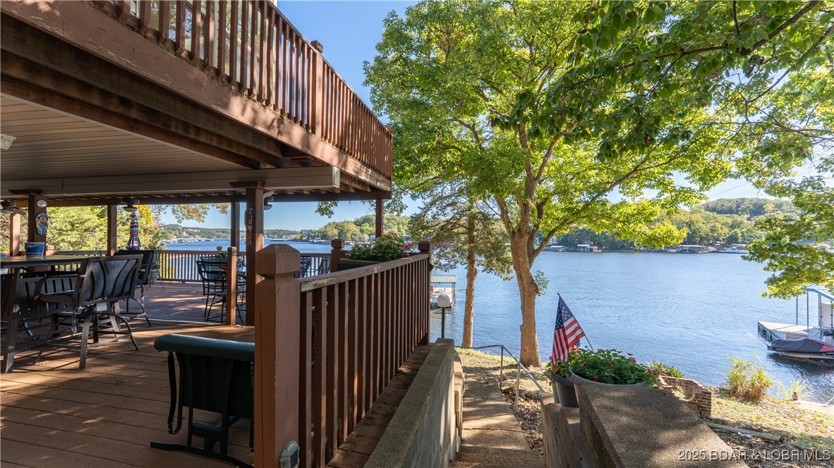 1318 Susan Road Lake Ozark, MO 65049 - Photo 2 of 29 Decl View