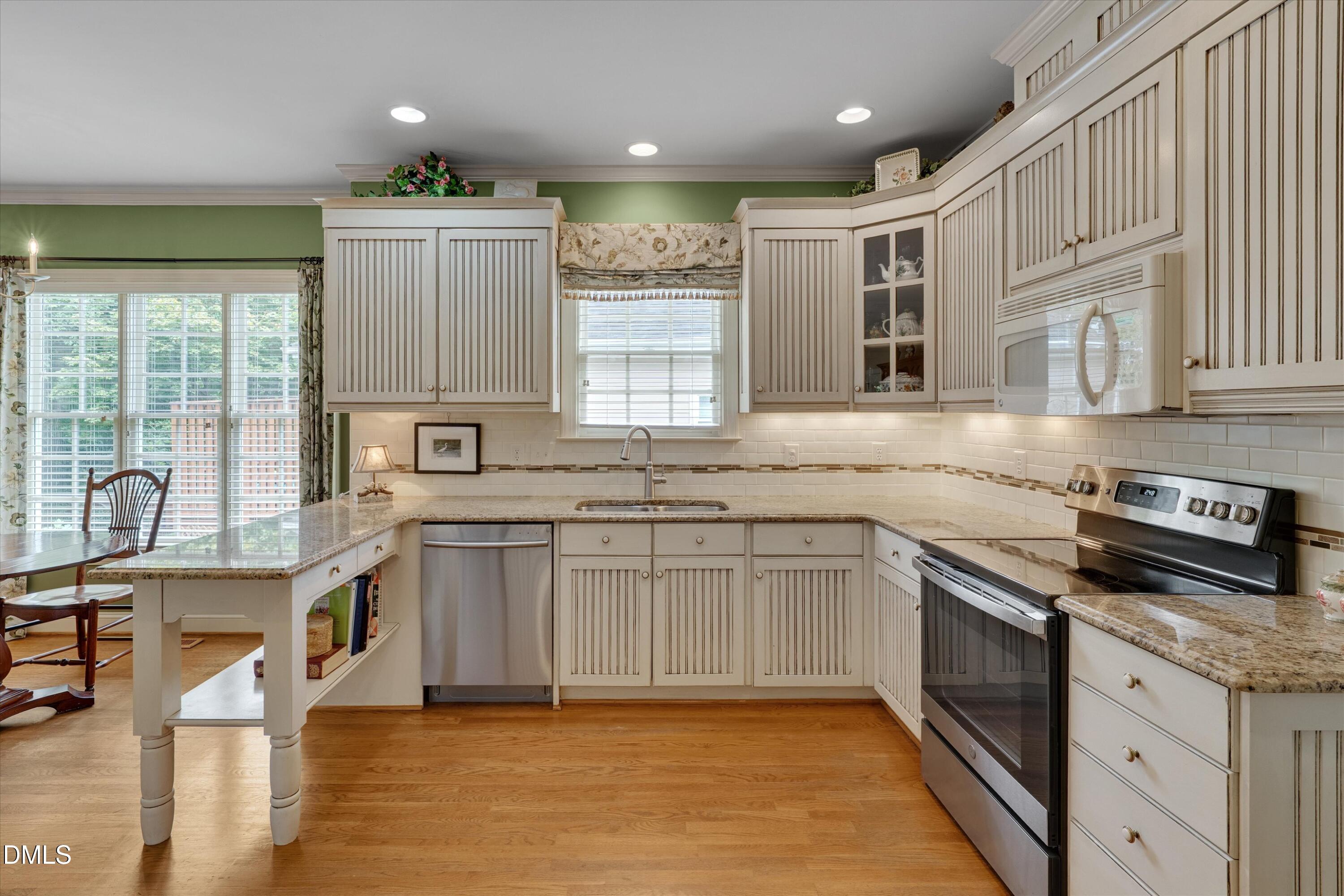 1429 Sandusky Lane Raleigh, NC 27614 - Photo 9 of 34 Kitchen