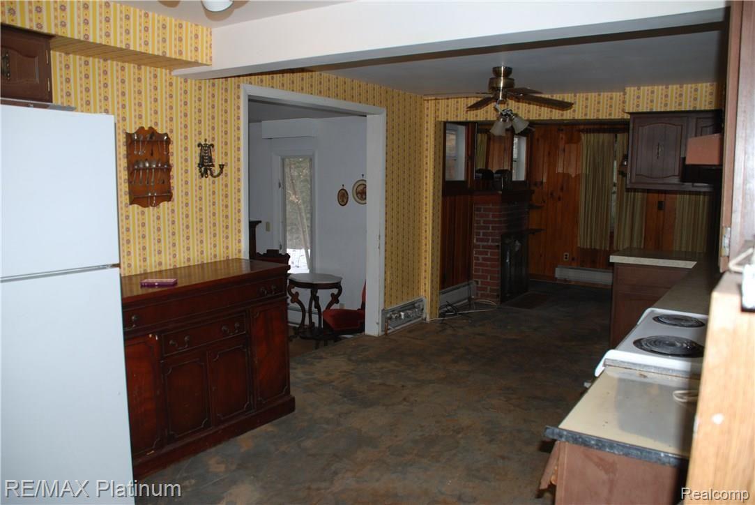 14446 McCaslin Lake Road Linden, MI 48451 - Photo 8 of 24 DSC_0829.JPG