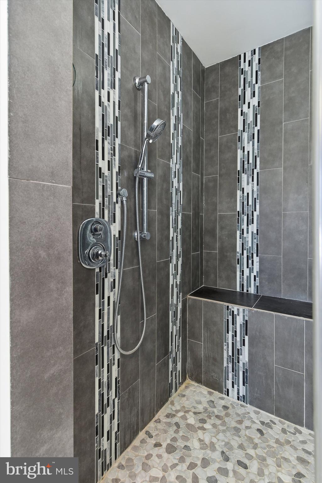 183 Jordan Road Somers Point, NJ 08244 - Photo 20 of 40 a bathroom with a shower