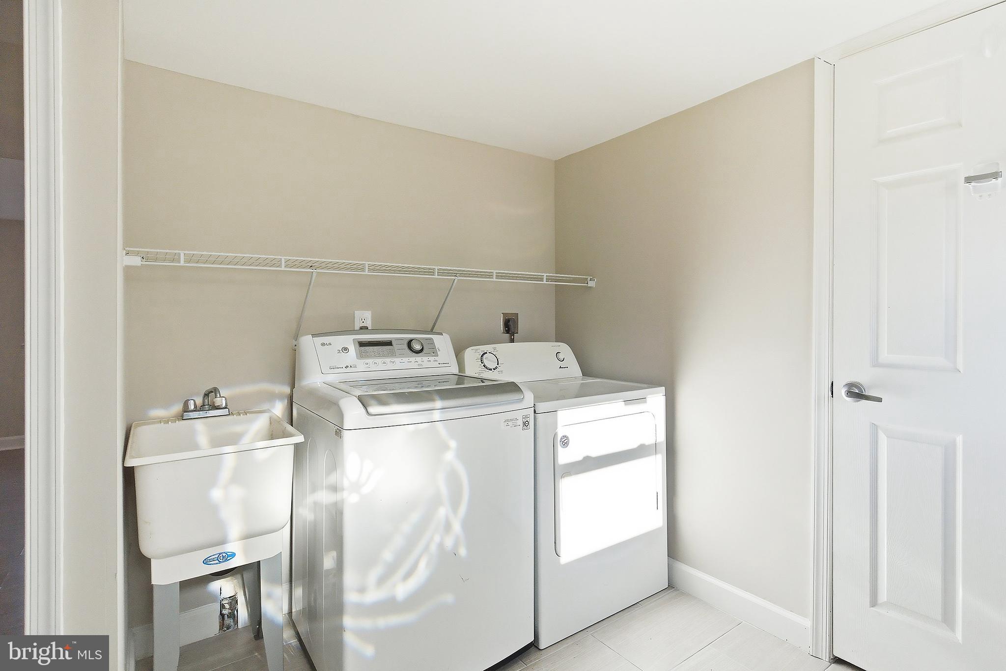 183 Jordan Road Somers Point, NJ 08244 - Photo 36 of 40 a utility room with dryer and washer