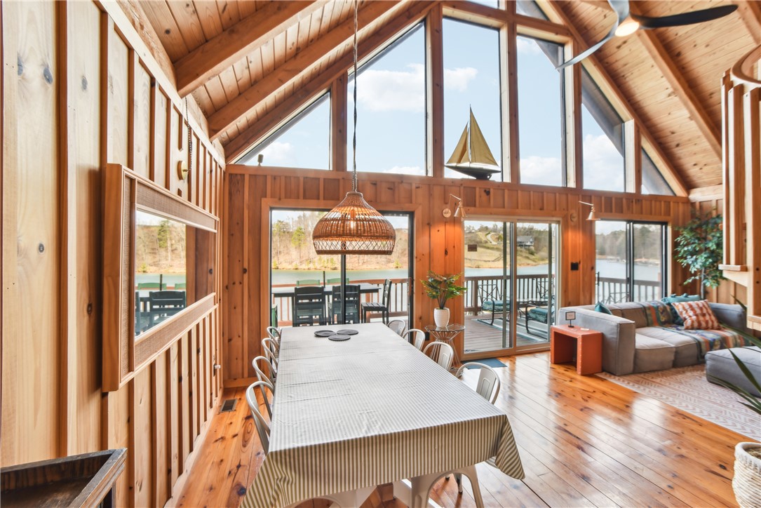 152 Harbour Point Six Mile, SC 29682 - Photo 11 of 44