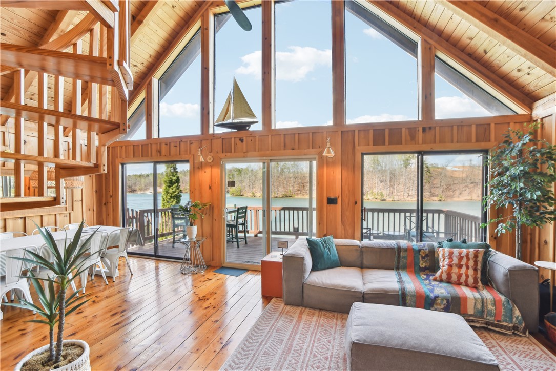 152 Harbour Point Six Mile, SC 29682 - Photo 10 of 44