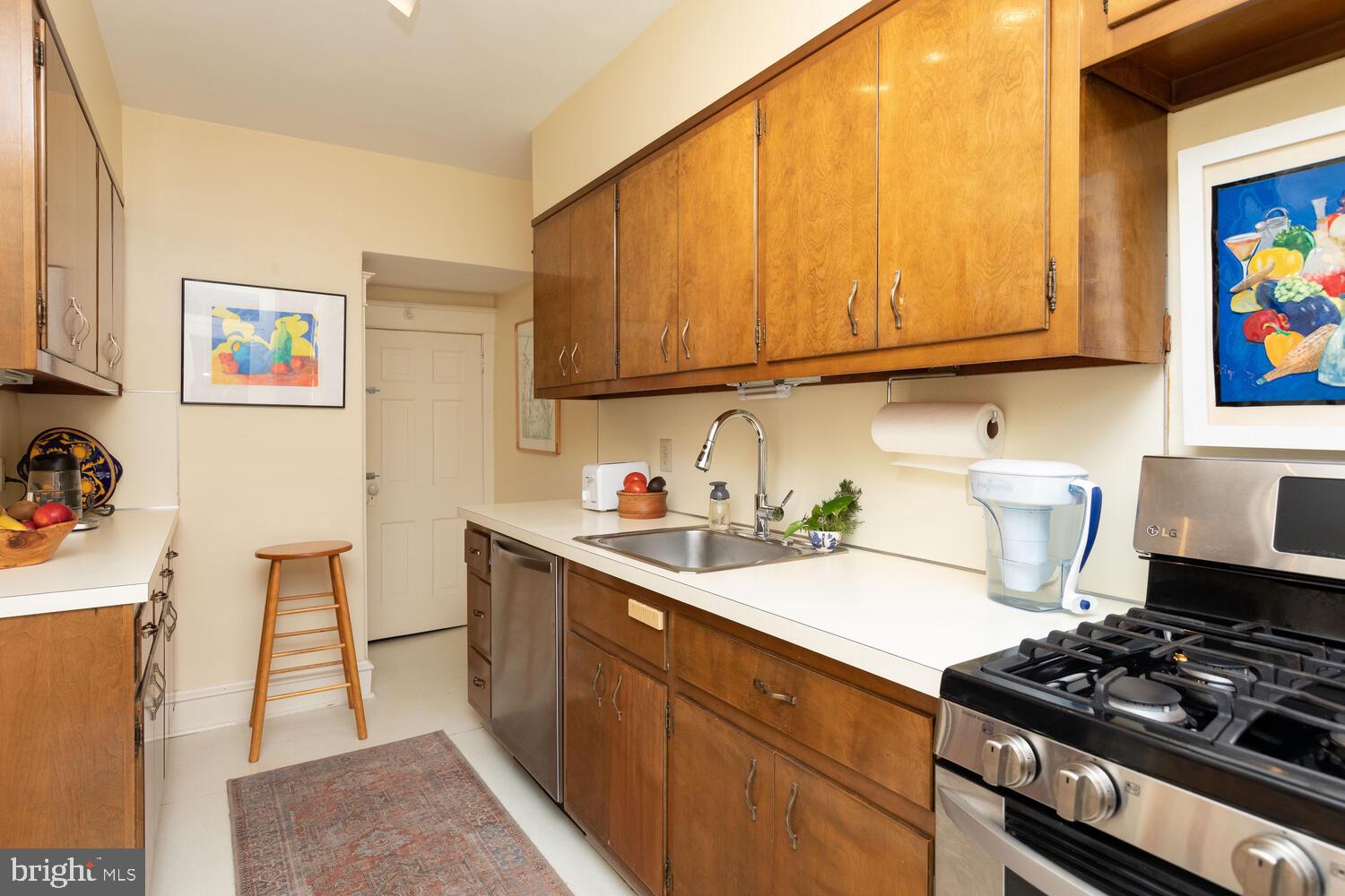 314 Wellesley Road Philadelphia, PA 19119 - Photo 11 of 38 Gallery Image 11