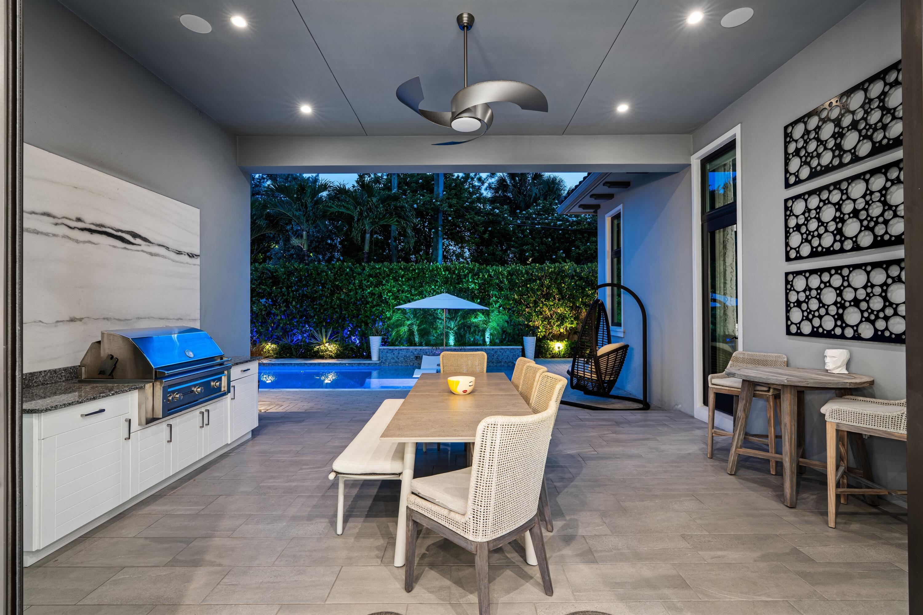 904 Northwest 2nd Street Boca Raton, FL 33486 - Photo 33 of 41 PATIO_STRAIGHT_TWILIGHT