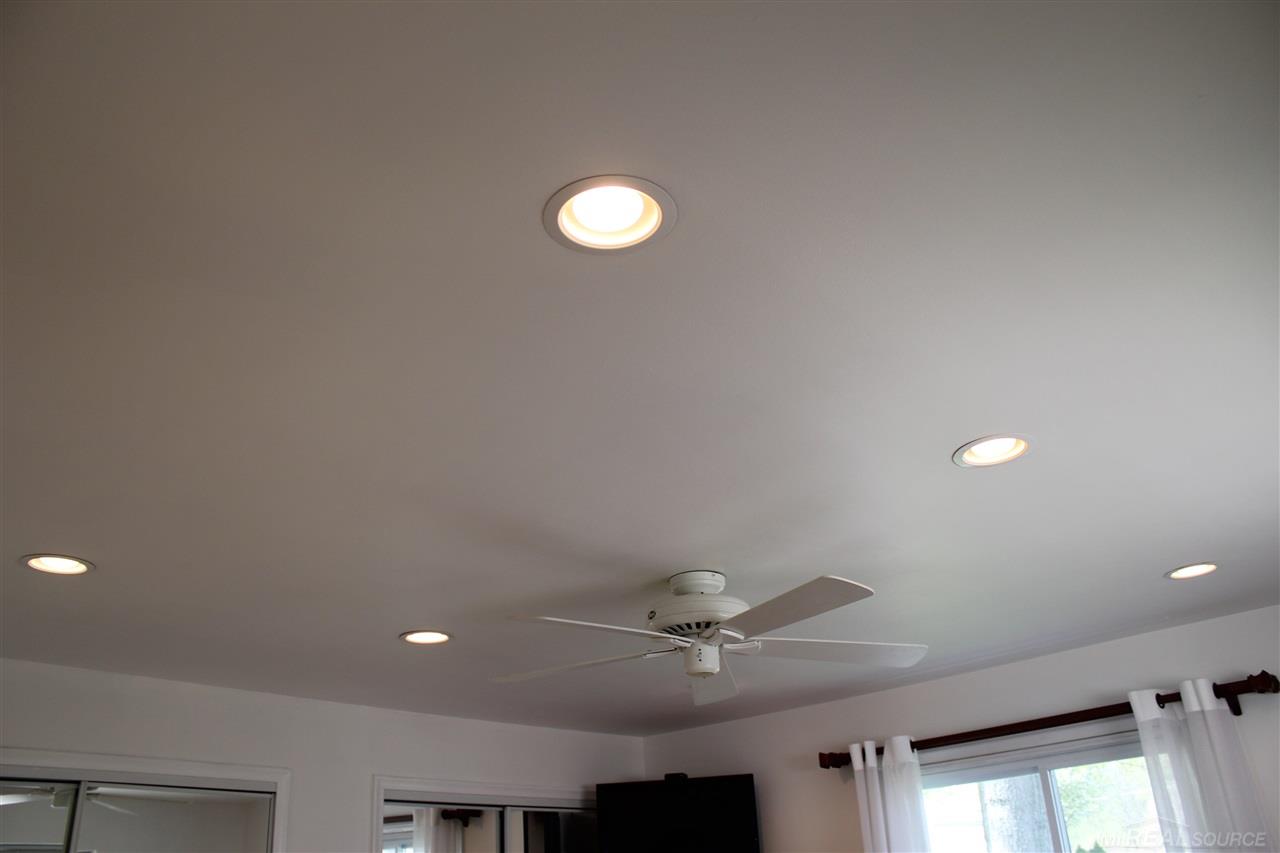 1283 River Road St. Clair, MI 48079 - Photo 76 of 94 31347827-77.JPG