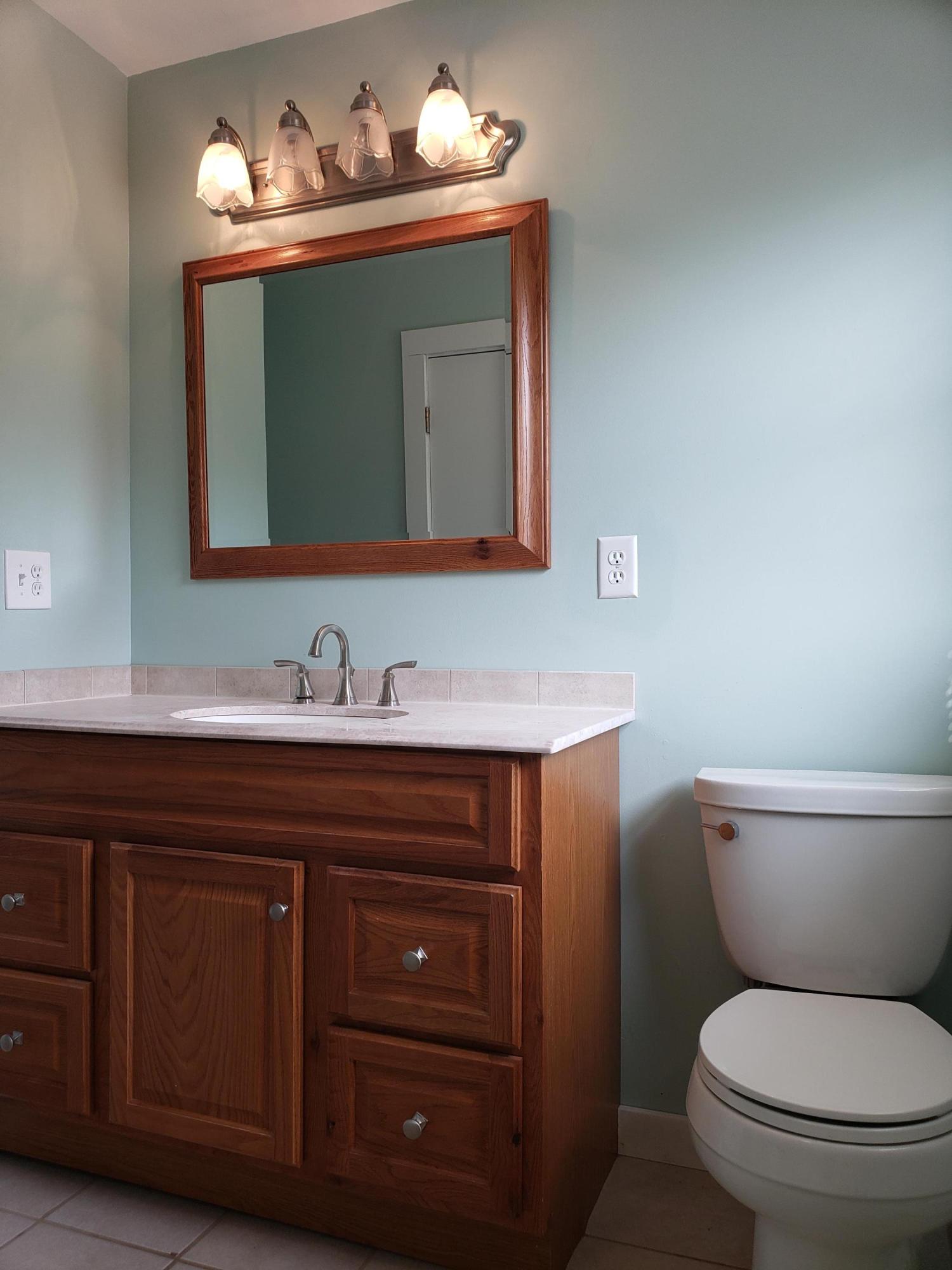 28 Mathews Avenue Waterville, ME 04901 - Photo 11 of 23 12