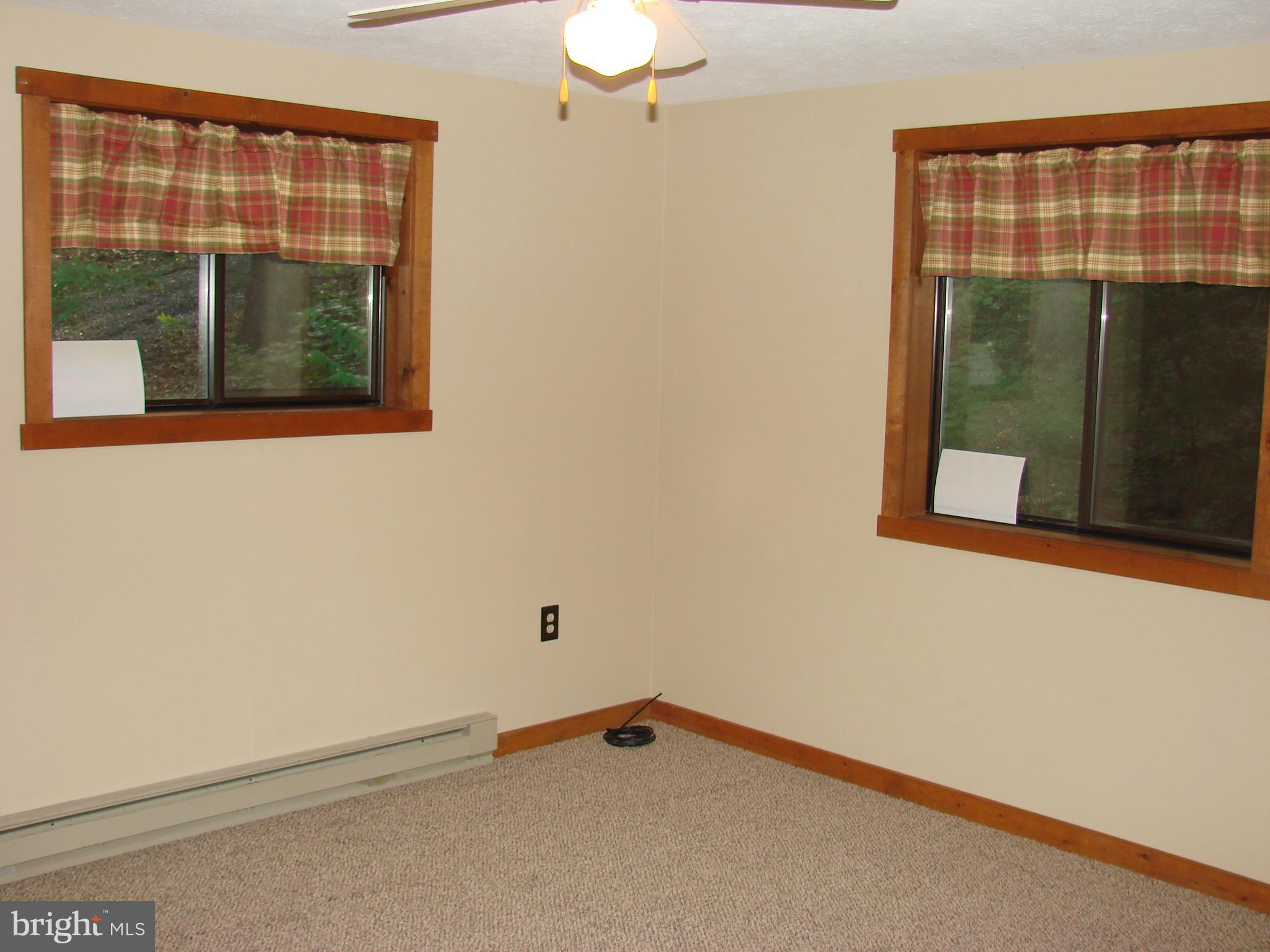 7670 Supinlick Ridge Road Mount Jackson, VA 22842 - Photo 9 of 24 Dining Room