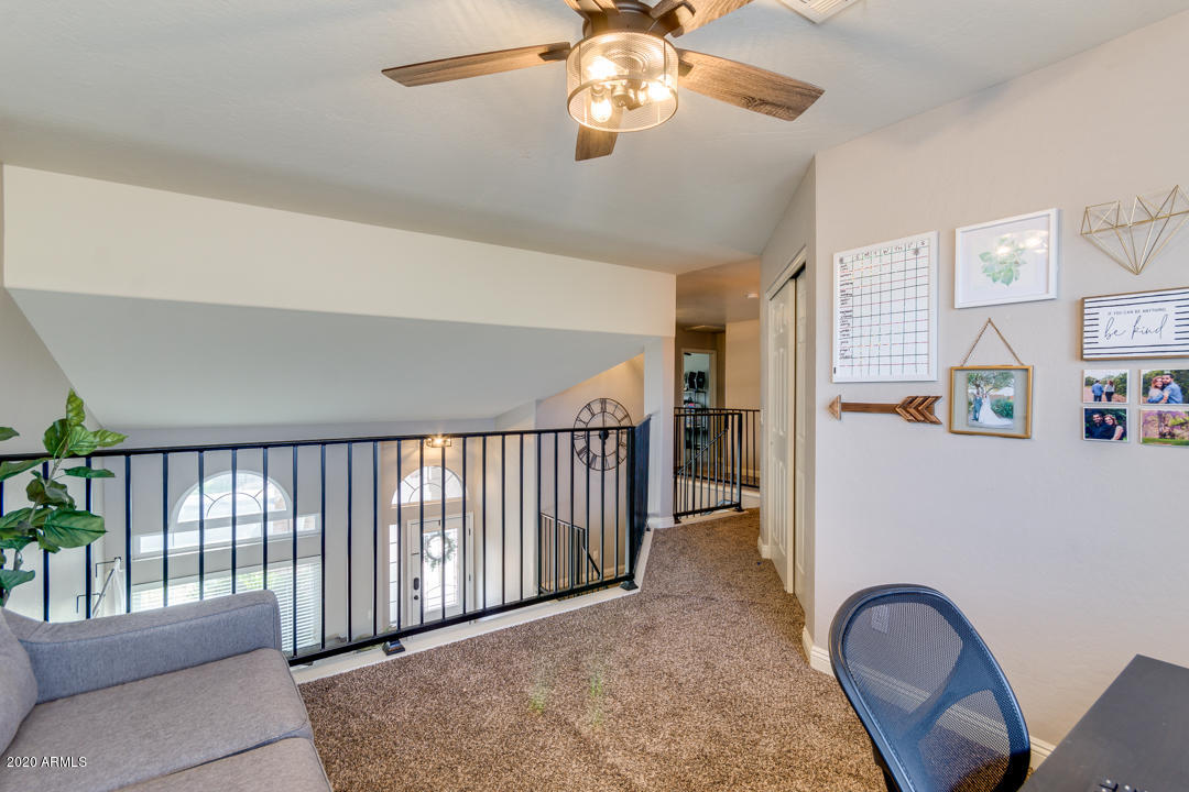2910 East Frye Road Phoenix, AZ 85048 - Photo 17 of 31 Upstairs Loft