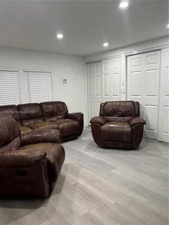 $200,000 | 12888 Southwest 17th Street, Miami, FL 33175