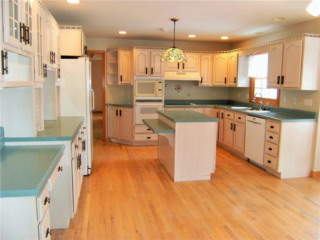 445 Myoma Road Mars, PA 16046 - Photo 8 of 25 Gallery Image 8