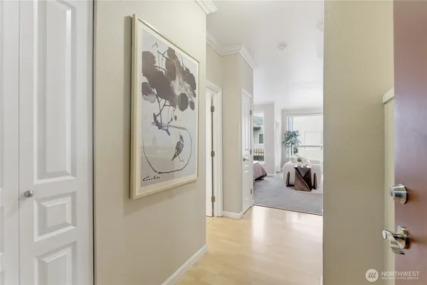 $215,000 | 225 Logan Avenue South, Unit 308, Renton, WA 98057