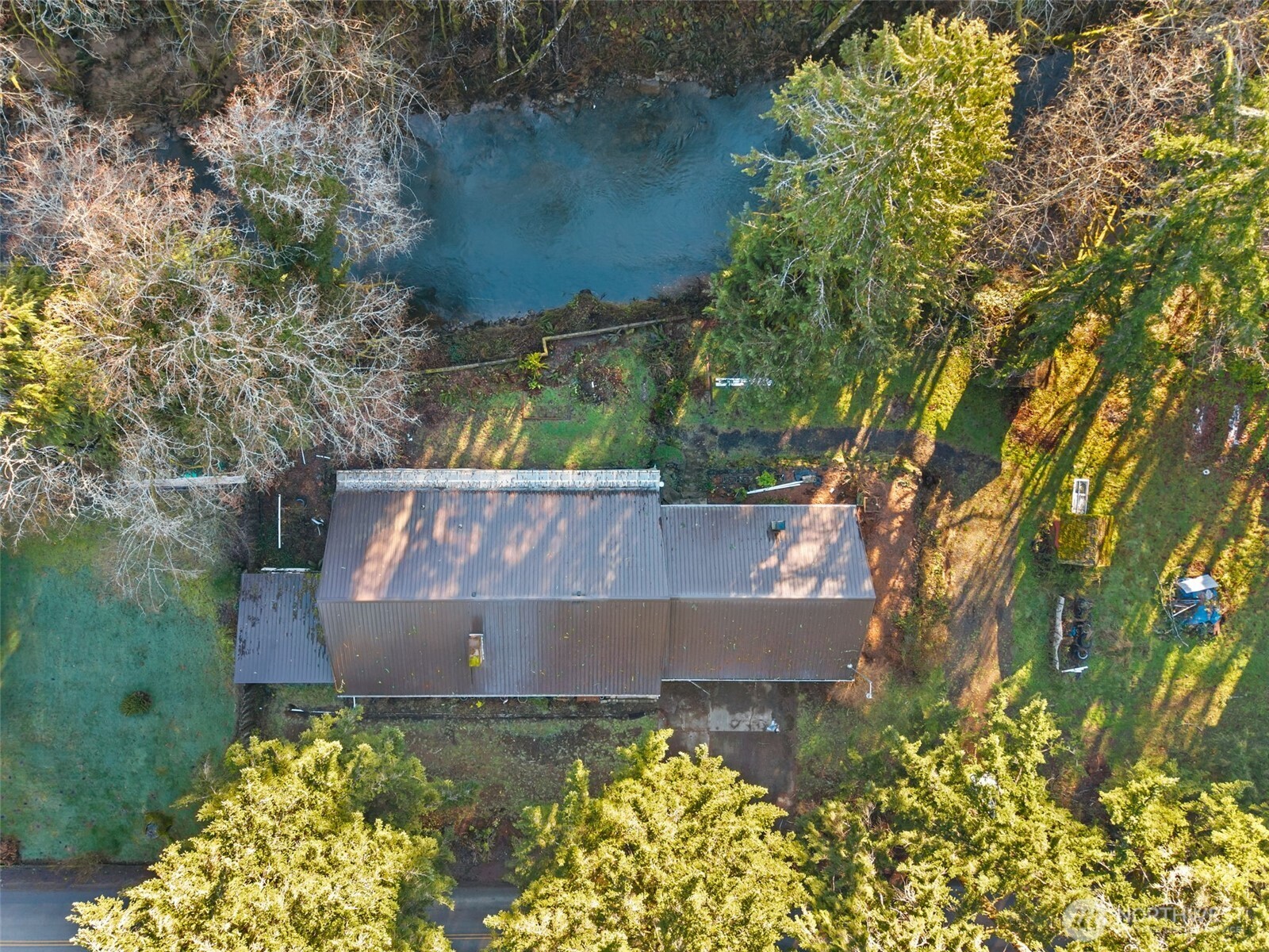 451 Elk Creek Road Chehalis, WA 98532 - Photo 26 of 31 a view of swimming pool with a yard