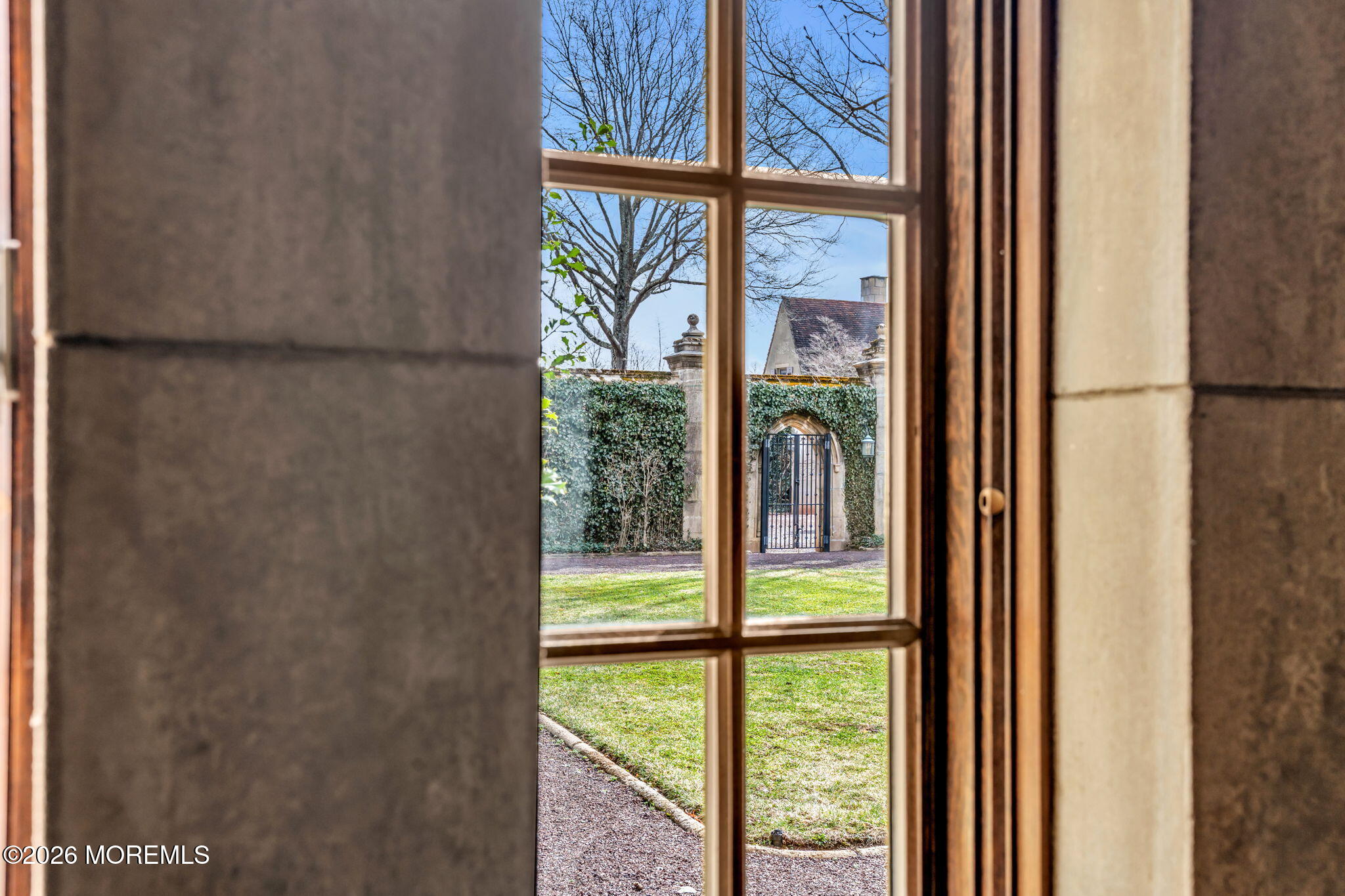 40 Independence Road Red Bank, NJ 07701 - Photo 8 of 55 37-web-or-mls-DSC09903