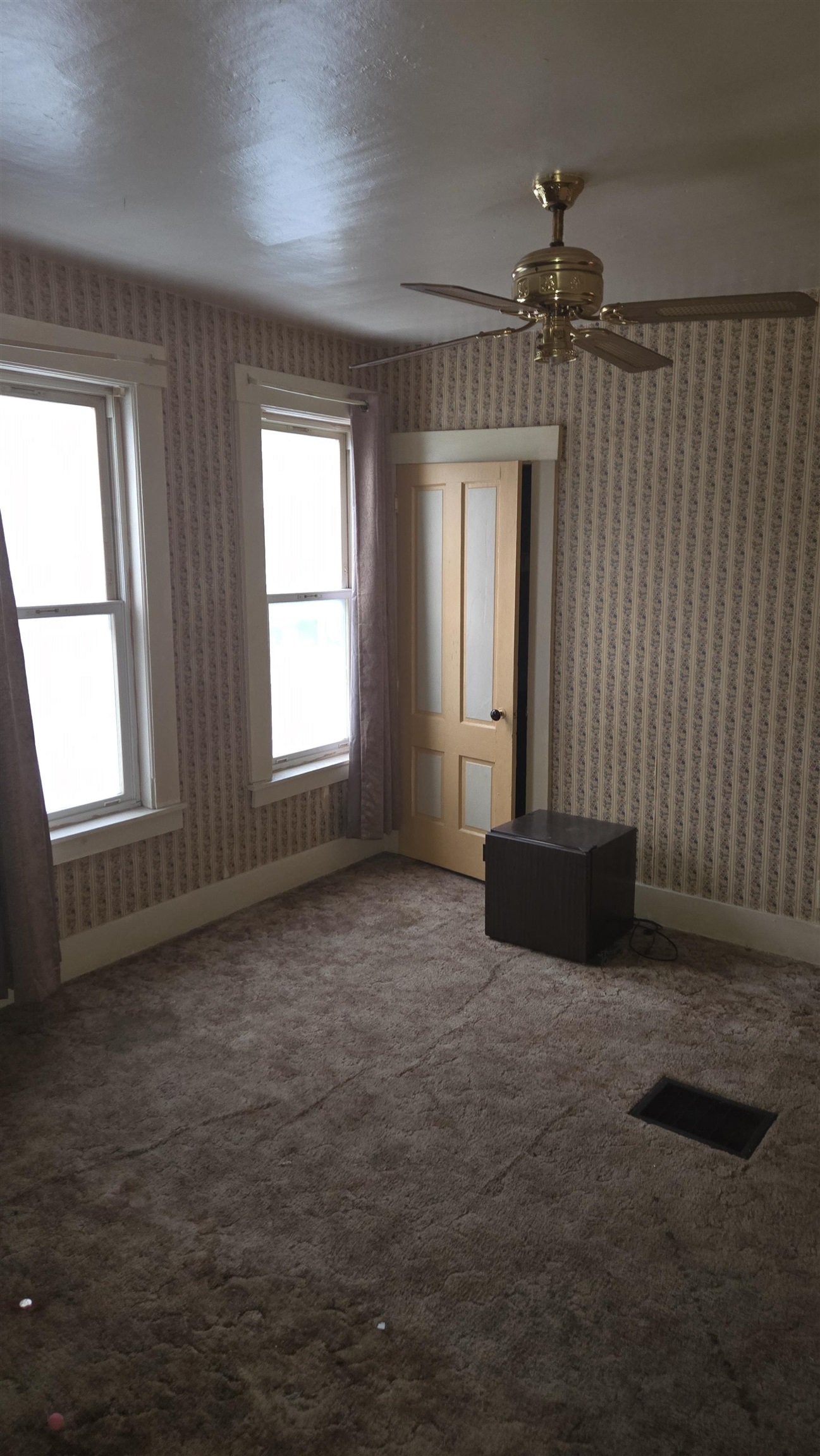 152 Seminary Street Barre, VT 05641 - Photo 11 of 12