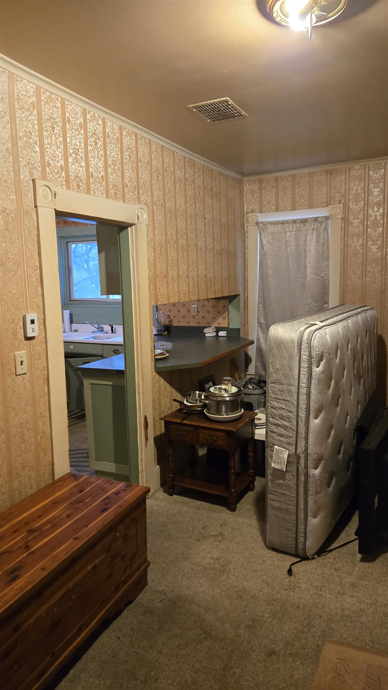 152 Seminary Street Barre, VT 05641 - Photo 4 of 12