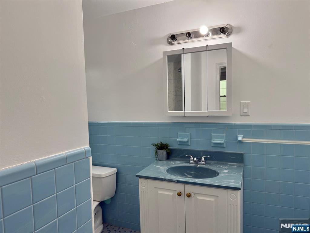 215 William Street, Unit 2 Harrison, NJ 07029 - Photo 10 of 12