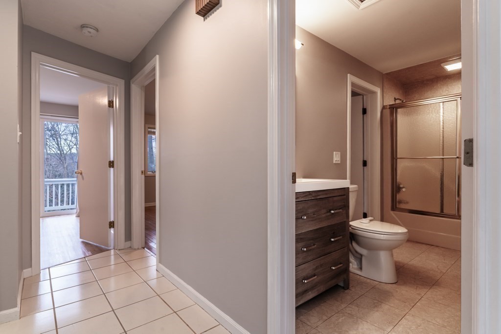 8 Coventry Road, Unit 8 Grafton, MA 01519 - Photo 9 of 22 Gallery Image 9