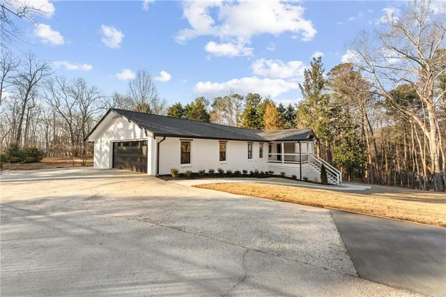 $975,000 | 1015 Wiley Bridge Road, Woodstock, GA 30188