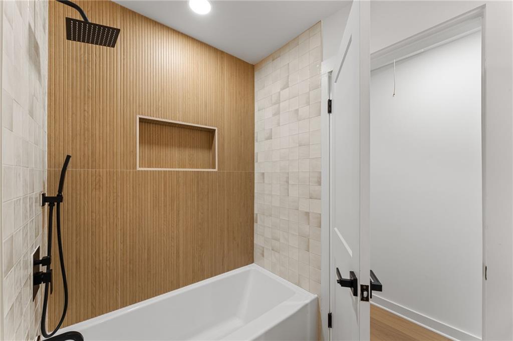 1015 Wiley Bridge Road Woodstock, GA 30188 - Photo 28 of 48