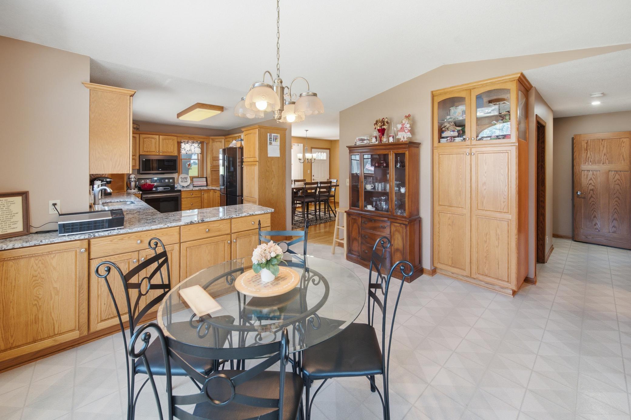7524 58th Street Northeast Rochester, MN 55906 - Photo 7 of 59