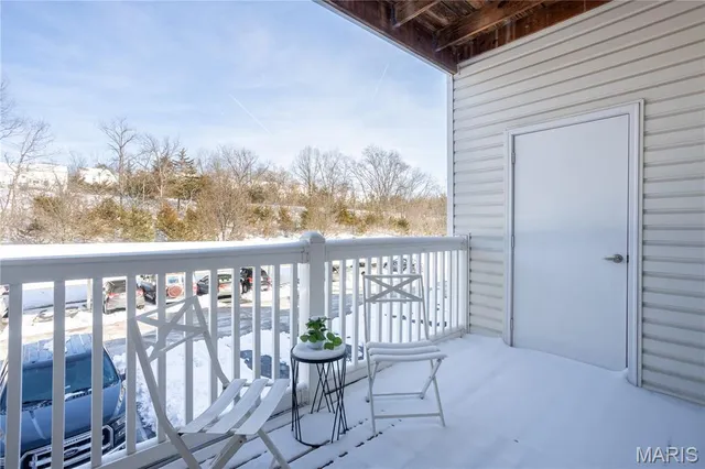 $199,900 | 42 Kassebaum Lane, Unit 208, St. Louis, MO 63129