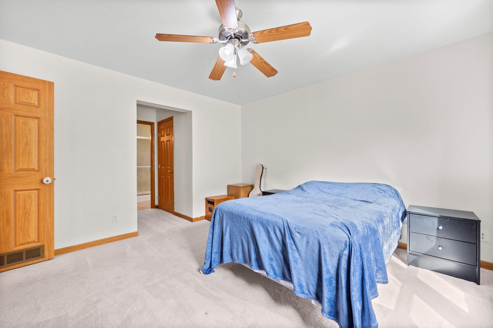 1845 83rd Street West Inver Grove Heights, MN 55077 - Photo 11 of 19