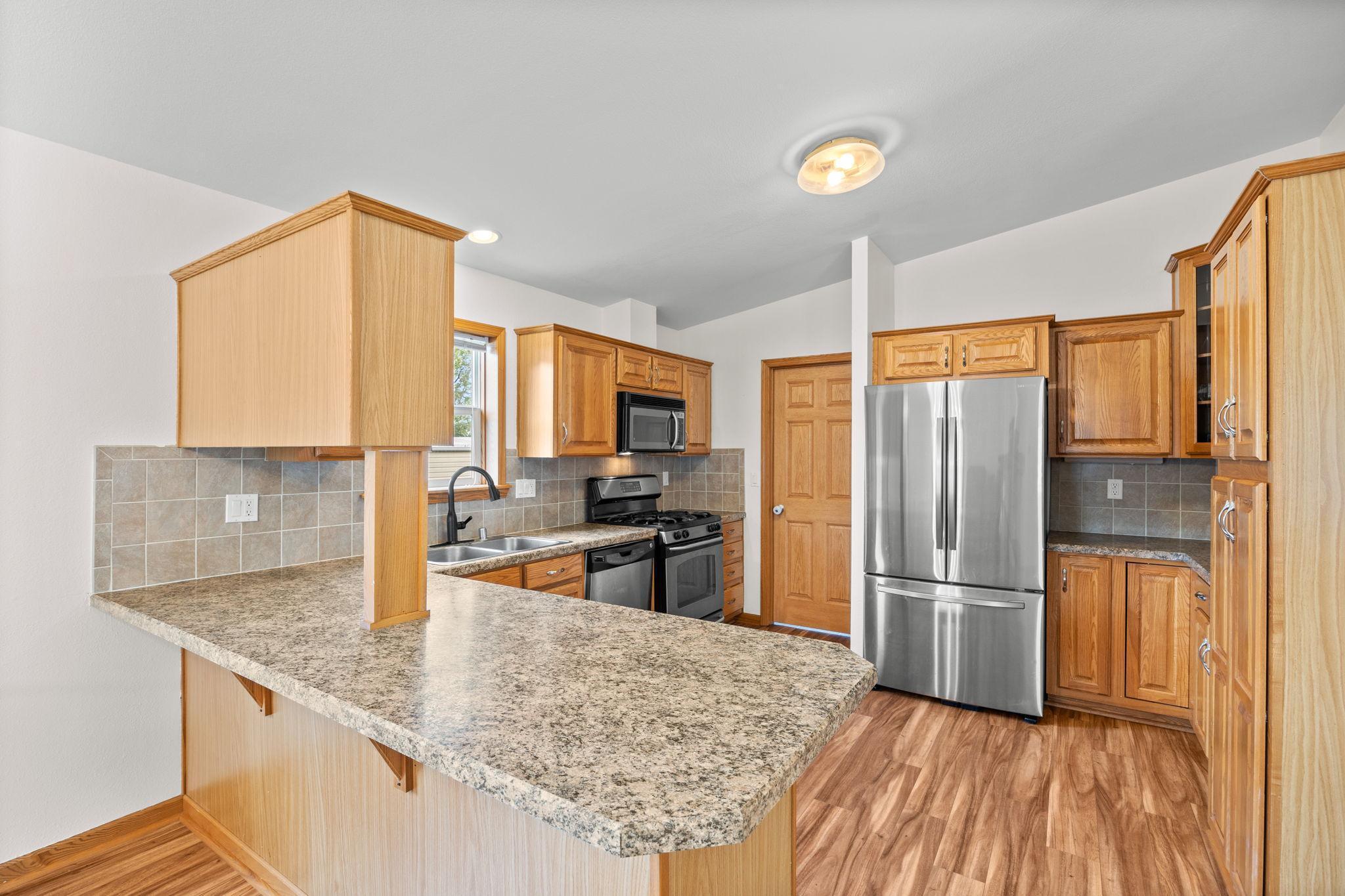 1845 83rd Street West Inver Grove Heights, MN 55077 - Photo 6 of 19