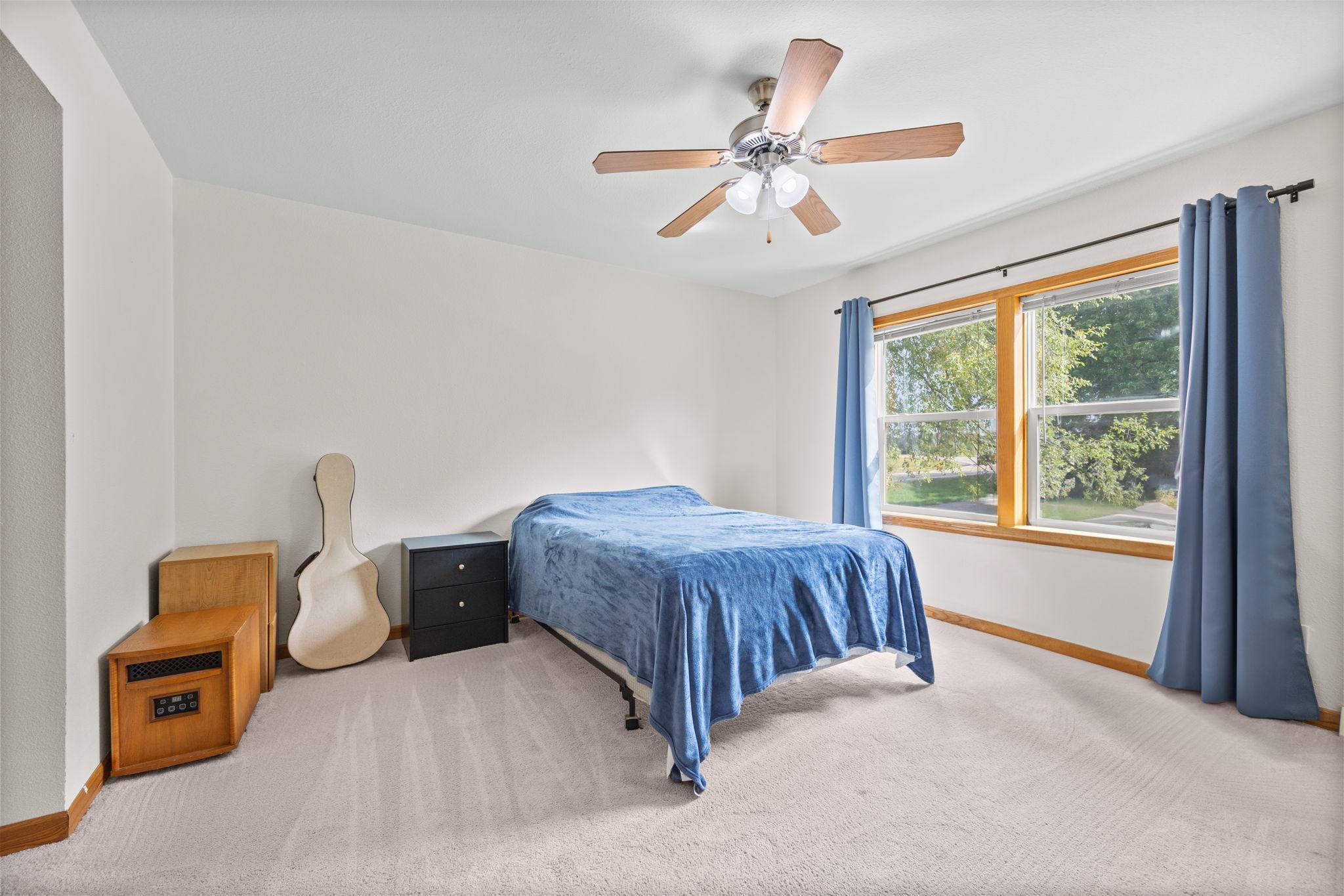 1845 83rd Street West Inver Grove Heights, MN 55077 - Photo 10 of 19