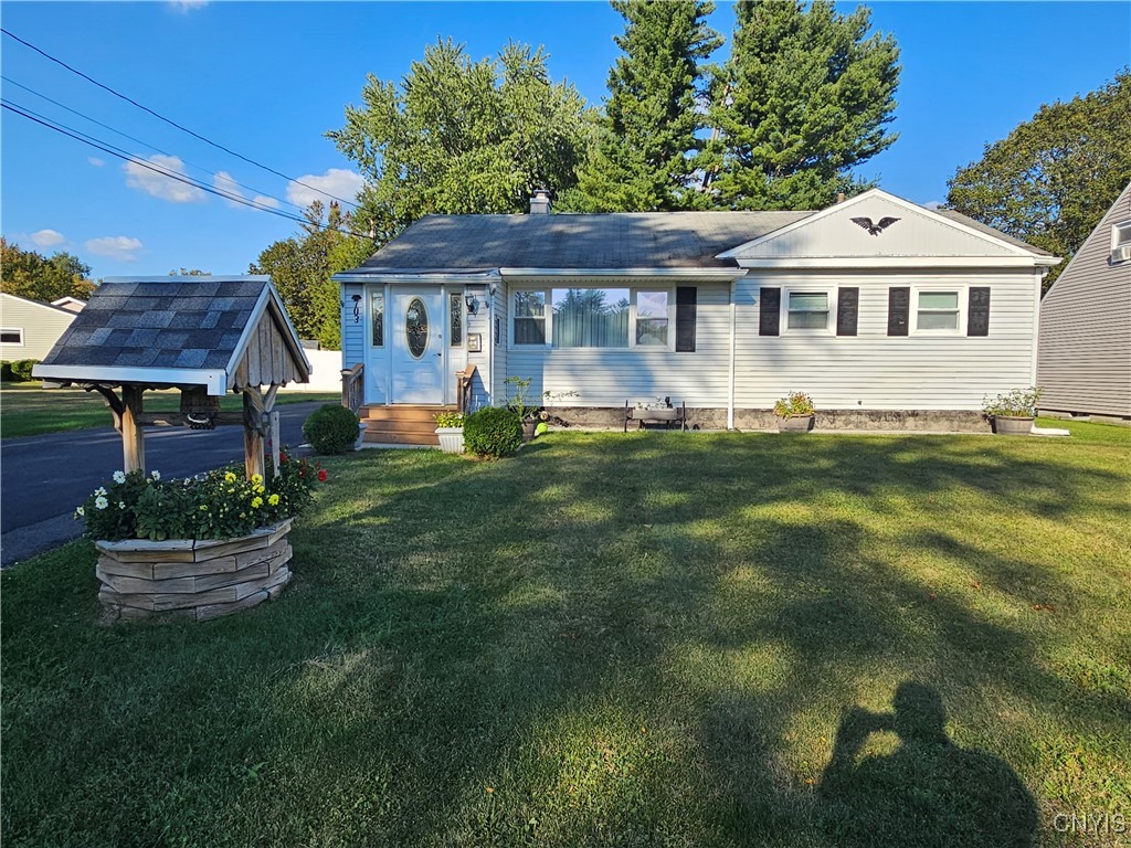 703 Burth Place Utica, NY 13502 - Photo 1 of 46