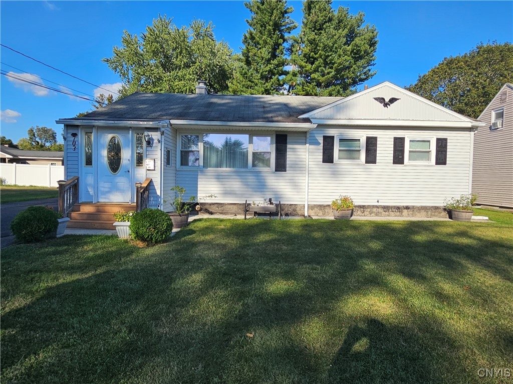 703 Burth Place Utica, NY 13502 - Photo 2 of 46