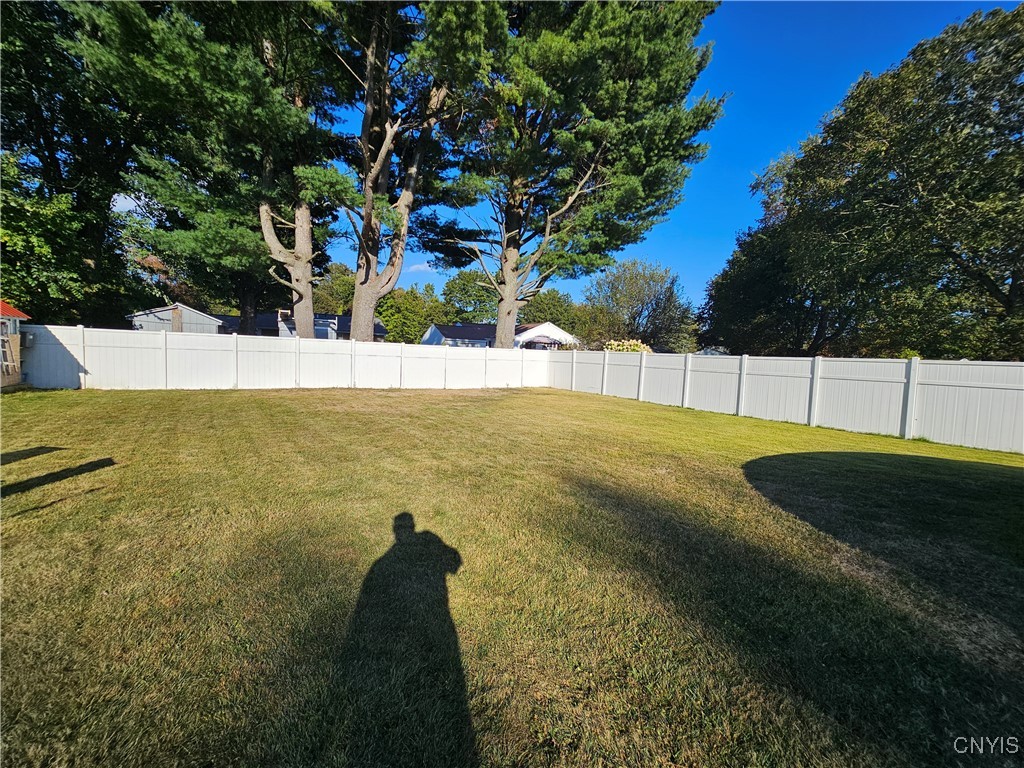 703 Burth Place Utica, NY 13502 - Photo 45 of 46