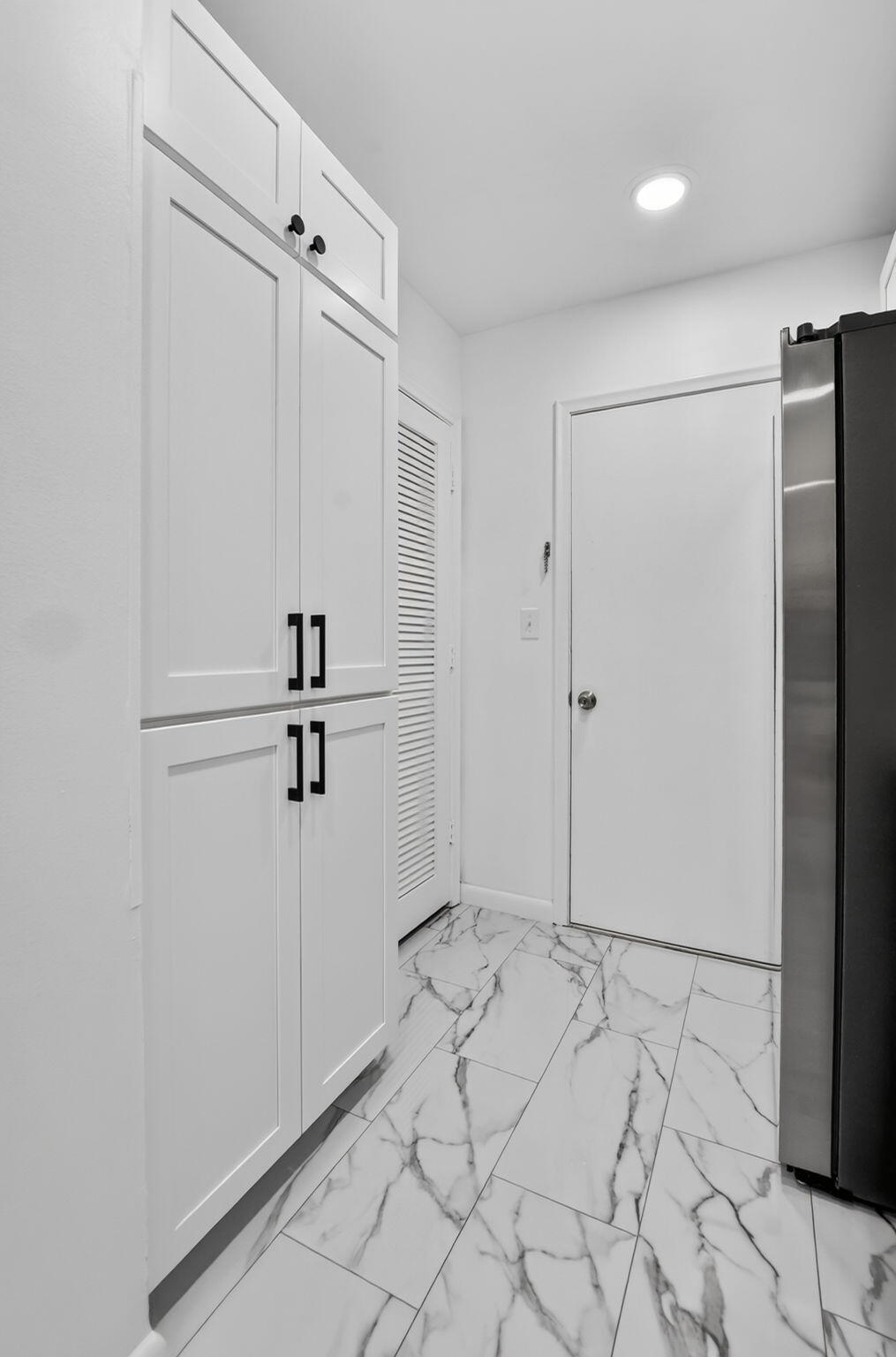 298 Southwest 6th Street, Unit 204 Boca Raton, FL 33432 - Photo 11 of 18 12-web-or-mls-DSC_3148